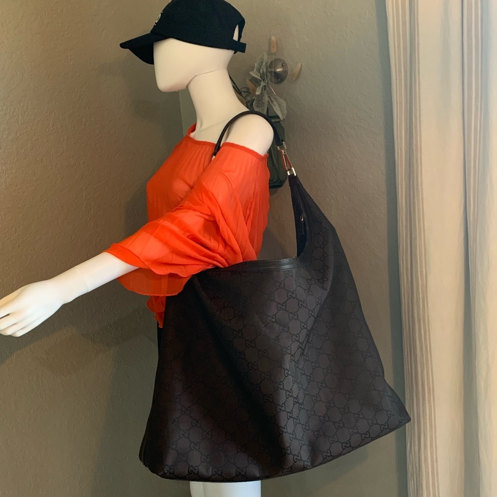 Gucci Dark Brown Shoulder Bag with Monogram - Picture 11 of 12